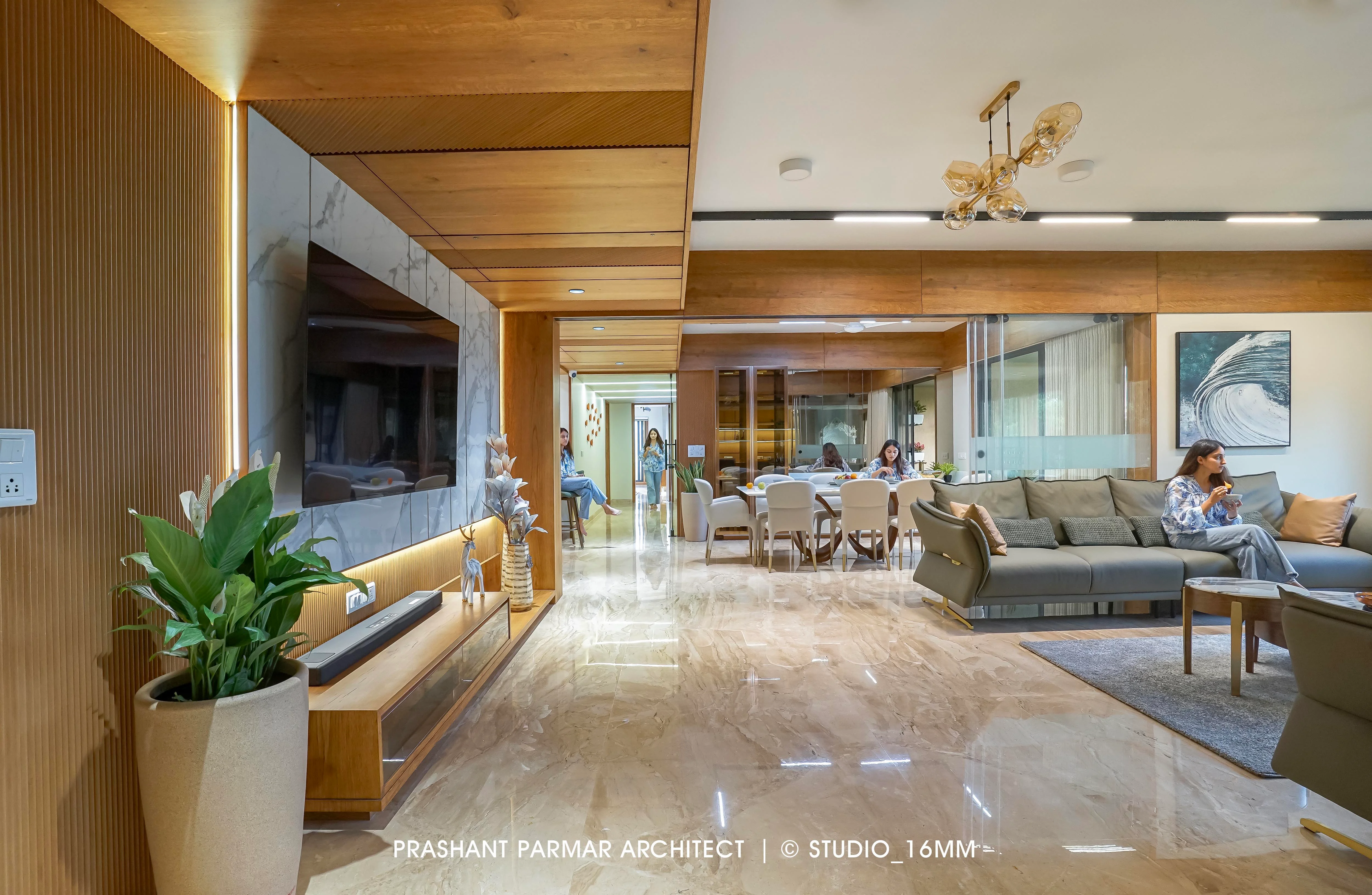 5BHK Timeless Interiors at Shivalik | Luxury Living by Prashant Parmar ...